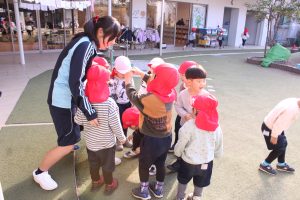 おねえさんが来ています